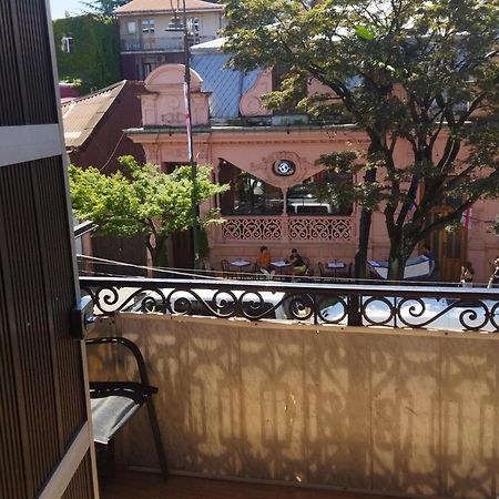 Апартамент На Абашидзе Batumi Luaran gambar